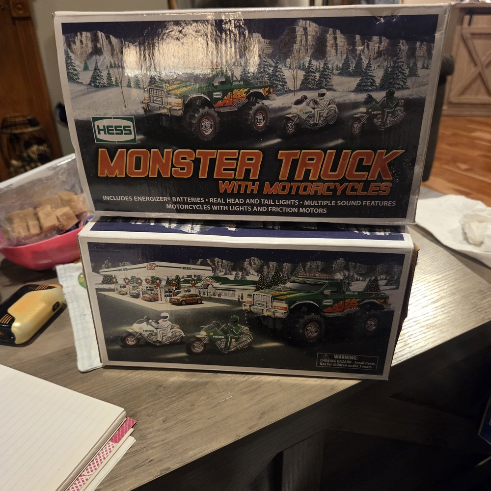 Monster Truck with Motorcycles - Green and White
